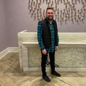 Meet your Posher, Mark